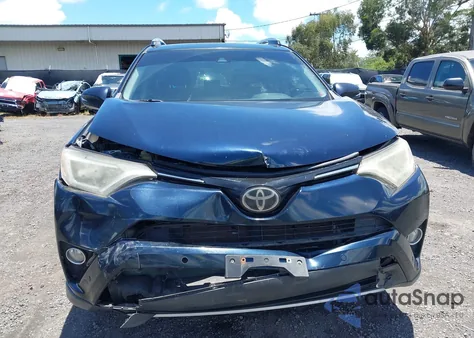 2017 Toyota Rav4 Xle из США, поврежденный, VIN JTMWFREV3HJ709366